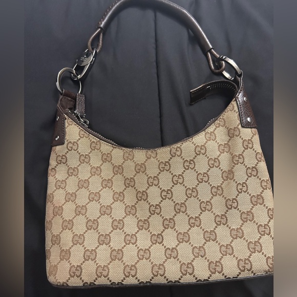 Gucci Horsebit Hobo Bag - Picture 8 of 15